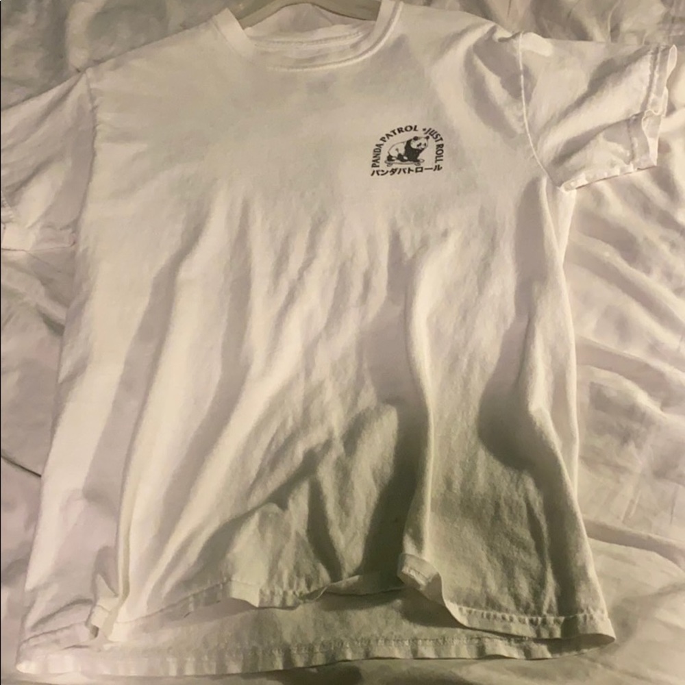 White shirt with prints